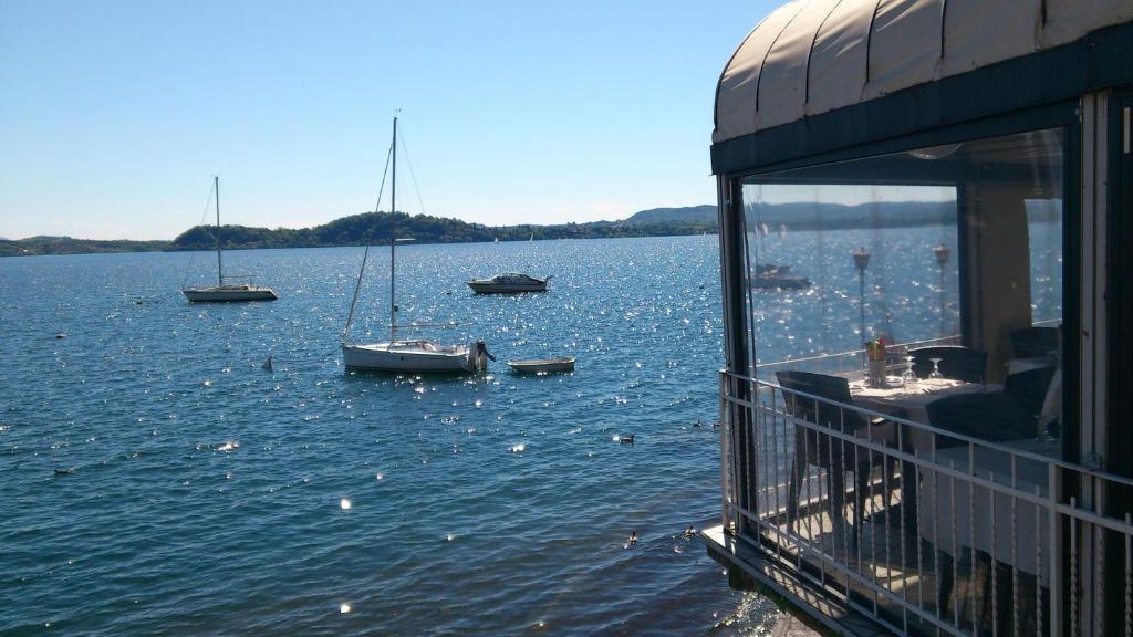 Lago Maggiore Lesa Kültér fotó