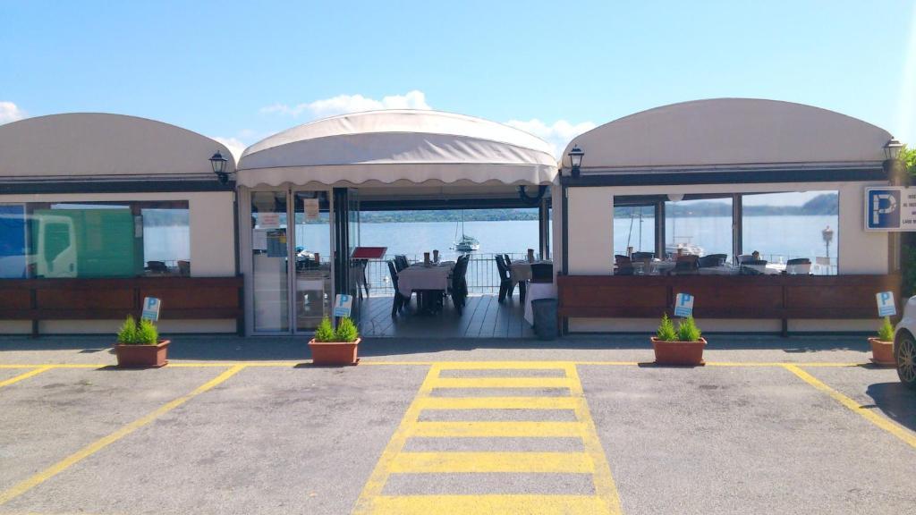 Lago Maggiore Lesa Kültér fotó