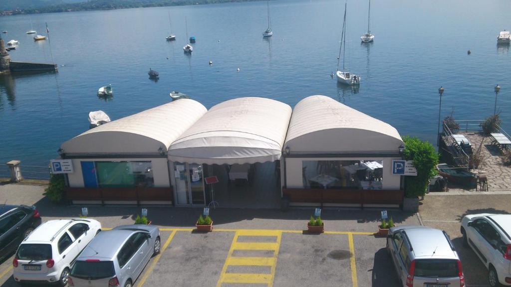 Lago Maggiore Lesa Kültér fotó