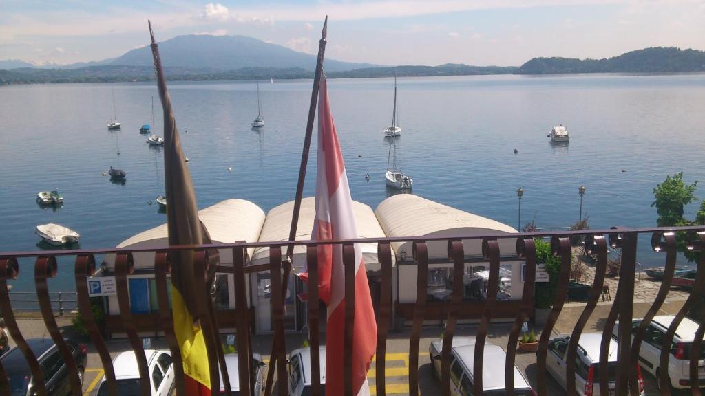 Lago Maggiore Lesa Kültér fotó